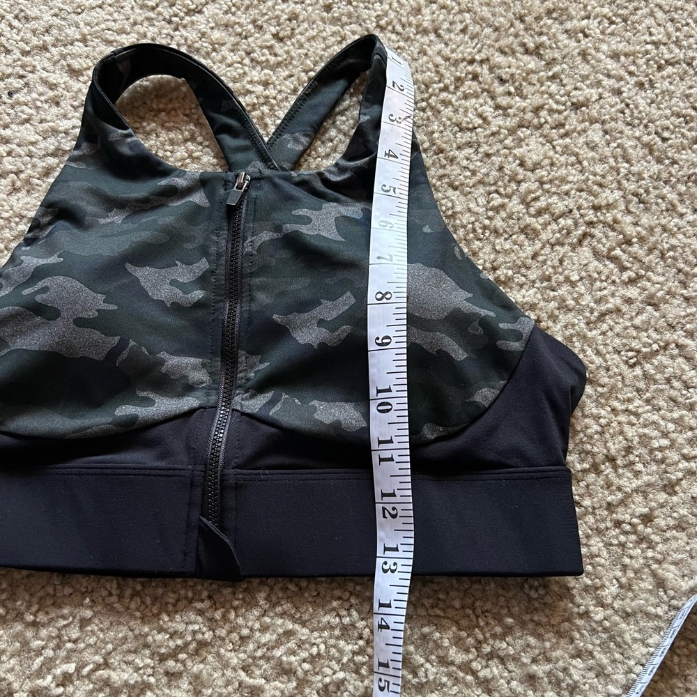 Fabletics Camo Print Sports Bra - Picture 3 of 4